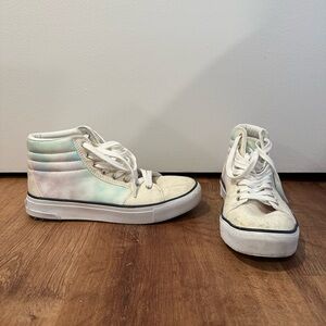 Hi tops shoes